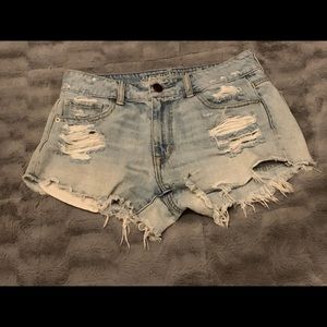 American eagle distressed shorts size 2